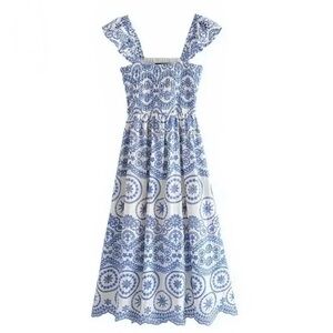 Daphne Lo Size Medium Midi Eyelet Embroidery Ruffle Sleeve Feminine Boho Dress